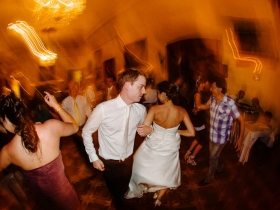 12-06-02-wedding-laurarobin-570